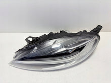 Laden Sie das Bild in den Galerie-Viewer, Frontscheinwerfer Volvo V40 31677022 Links Scheinwerfer Headlight SCH9238620024sj