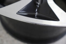 Laden Sie das Bild in den Galerie-Viewer, 1x Alufelge 17 Zoll 7.5" 5x114.3 40ET Glanz Schwarz 42611-02R30 Toyota Corolla FEL6649203123xs