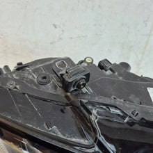 Laden Sie das Bild in den Galerie-Viewer, Frontscheinwerfer Audi Q5 8R0941004AM Rechts Scheinwerfer Headlight