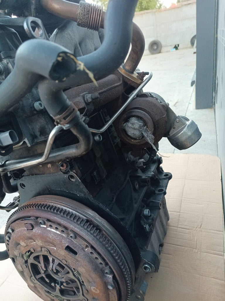 Motor VW T5 AXC 1.9 TDI 85PS 63kW 300TKm Diesel Engine Komplett