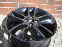 Laden Sie das Bild in den Galerie-Viewer, 1x Alufelge 17 Zoll 7.0&quot; 4x100 44ET Glanz Schwarz OP035 Opel Corsa Rim Wheel