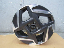 Load image into Gallery viewer, 1x Alufelge 17 Zoll 6.5" 4x100 50ET 52910-Q0430 Hyundai Bayon Rim Wheel FEL3605338017vm