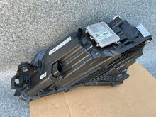 Laden Sie das Bild in den Galerie-Viewer, Frontscheinwerfer Skoda Superb III 3V1941016D Rechts Scheinwerfer Headlight SCH8581394789nt