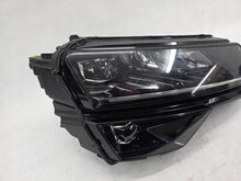 Load image into Gallery viewer, Frontscheinwerfer Skoda Karoq 57B941016D Rechts Scheinwerfer Headlight SCH5428427374ue