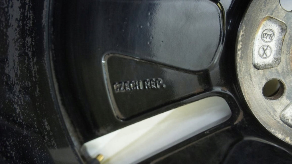 1x Alufelge 19 Zoll 7.5" 5x108 50 5ET Glanz Schwarz 31680404 Volvo Rim Wheel