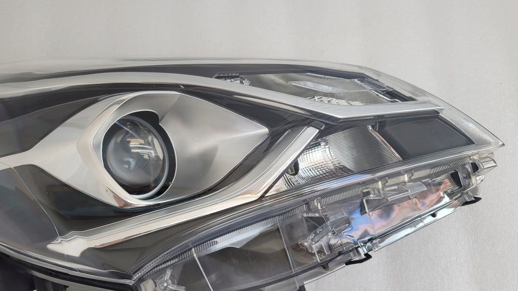 Frontscheinwerfer Toyota Yaris Rechts Scheinwerfer Headlight