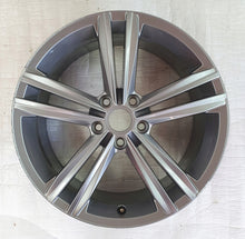 Load image into Gallery viewer, 1x Alufelge 18 Zoll 7.5&quot; 5x112 51ET 5G0601025DC VW Passat Golf VII Sharan