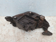 Load image into Gallery viewer, Frontscheinwerfer Opel Corsa F 39162653 LED Ein Stück (Rechts oder Links) SCH6589457565ed