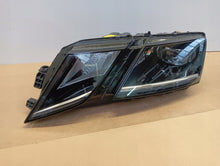 Laden Sie das Bild in den Galerie-Viewer, Frontscheinwerfer Skoda Octavia III 5E1941015 LED Links Scheinwerfer Headlight SCH5727180270tl
