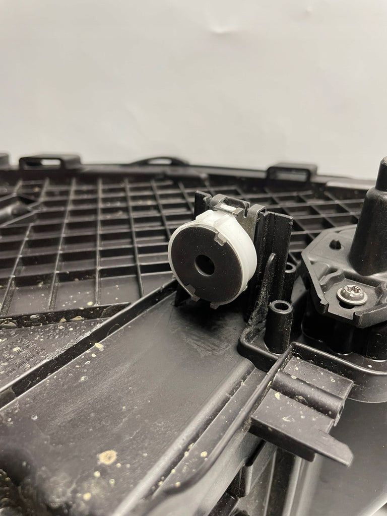 Frontscheinwerfer BMW 5 G30 5A388C8-04 LED Ein Stück (Rechts oder Links) SCH3649470385cz