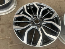 Laden Sie das Bild in den Galerie-Viewer, 1x Alufelge 18 Zoll 7.0&quot; 4x108 47 5ET N1BC-1007-GA Ford Fiesta Ecosport