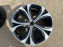 Load image into Gallery viewer, 1x Alufelge 19 Zoll 5x114.3 PW4570E003 Toyota Yaris Cross Rim Wheel FEL4481270374bo