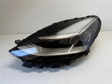 Laden Sie das Bild in den Galerie-Viewer, Frontscheinwerfer Tesla S 1077375-00-C LED Ein Stück (Rechts oder Links)