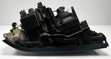 Laden Sie das Bild in den Galerie-Viewer, Frontscheinwerfer BMW 3 E46 0301157211 Links Scheinwerfer Headlight SCH9588268070ou