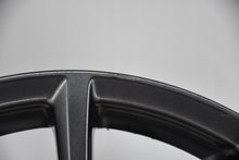 Laden Sie das Bild in den Galerie-Viewer, 1x Alufelge 17 Zoll 7.0" 5x114.3 55ET Glanz Graphit 9965457070 Mazda Cx-5 Mx-5 FEL1998410957eu