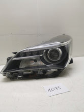 Load image into Gallery viewer, Frontscheinwerfer Toyota Yaris OD160 OD161 OD162 OD163 OD165 LED Links Headlight