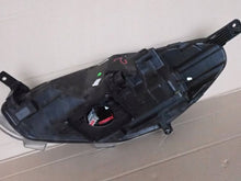 Laden Sie das Bild in den Galerie-Viewer, Frontscheinwerfer Ford Fiesta H1BB-13E014-CE Full LED Rechts Headlight SCH4242062306ef