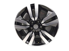 Load image into Gallery viewer, 1x Alufelge 17 Zoll 6.0" 5x114.3 50ET Schwarz 403001116R Renault Trafic Bus FEL9425610615nq
