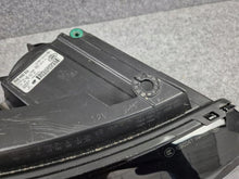 Laden Sie das Bild in den Galerie-Viewer, Frontscheinwerfer Land Rover Range Evoque GJ3M-13W029-BA Xenon Rechts Headlight SCH9647552826je