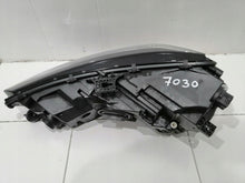 Load image into Gallery viewer, Frontscheinwerfer Audi A4 B9 8W0941012 Rechts Scheinwerfer Headlight