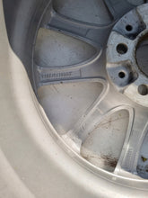 Load image into Gallery viewer, 1x Alufelge 17 Zoll 7.5" 5x112 27ET 6868217 BMW G31 G30 Rim Wheel FEL9077010879cv