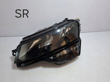 Laden Sie das Bild in den Galerie-Viewer, Frontscheinwerfer Skoda Karoq 57B941015A Links Scheinwerfer Headlight SCH1417979526ok