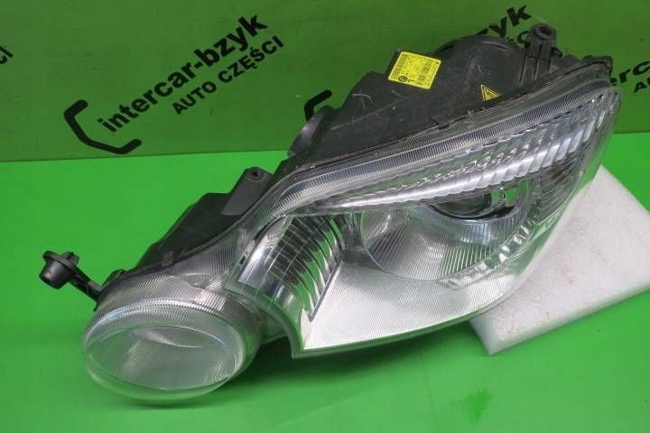 Frontscheinwerfer Skoda Yeti 5L1941015B Xenon Ein Stück (Rechts oder Links)