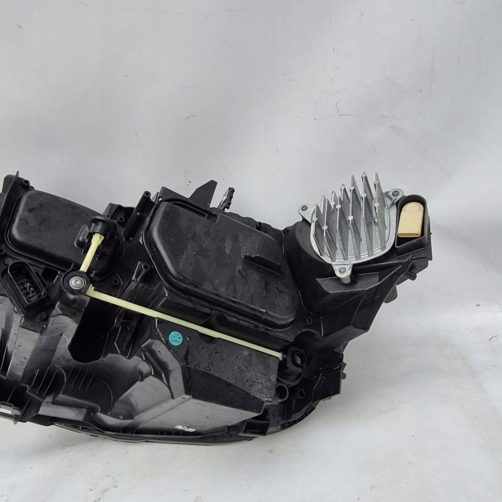 Frontscheinwerfer VW I 14B941006 Rechts Scheinwerfer Headlight SCH3198800722ot