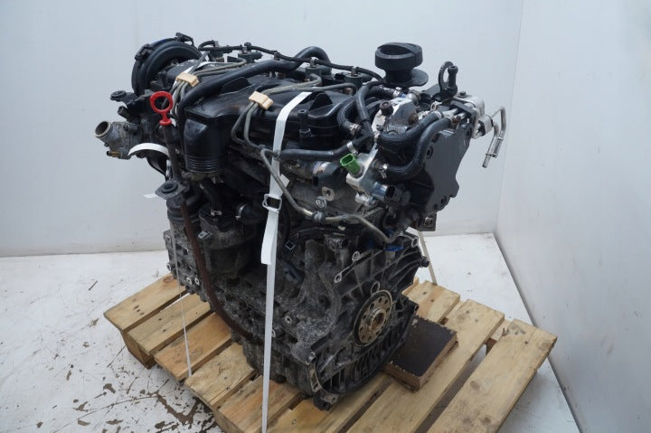 Motor Volvo S40 II C70 D5244T8 2.4 132kW 142TKm Diesel Engine Komplett MOT7470266416cf