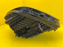 Laden Sie das Bild in den Galerie-Viewer, Frontscheinwerfer Mercedes-Benz W247 A2479060605 LED Rechts Headlight SCH7357247655qe