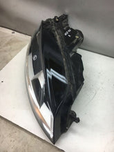Laden Sie das Bild in den Galerie-Viewer, Frontscheinwerfer VW Golf VII 5G1941006 Rechts Scheinwerfer Headlight SCH9975553848tv
