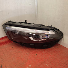 Laden Sie das Bild in den Galerie-Viewer, Frontscheinwerfer Mercedes-Benz W177 A1779065704 Full LED Links Headlight SCH9715452057zb