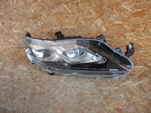 Laden Sie das Bild in den Galerie-Viewer, Frontscheinwerfer Mitsubishi Eclipse Cross XGR4467 LED Rechts Headlight