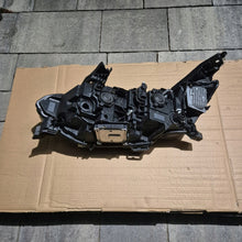 Load image into Gallery viewer, Frontscheinwerfer Renault Talisman 260106724R Rechts Scheinwerfer Headlight SCH5337748244wt