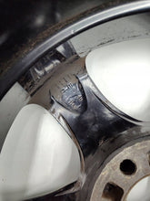 Laden Sie das Bild in den Galerie-Viewer, 1x Alufelge 16 Zoll Audi Rim Wheel FEL1467460894mn