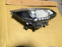 Laden Sie das Bild in den Galerie-Viewer, Frontscheinwerfer Mitsubishi Space Star W5357 Rechts Scheinwerfer Headlight SCH1679298888jq