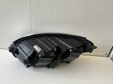 Laden Sie das Bild in den Galerie-Viewer, Frontscheinwerfer Peugeot Expert Traveller 9808572580 Rechts Headlight SCH9916756356lr