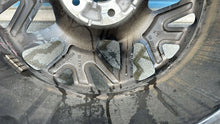 Load image into Gallery viewer, 1x Alufelge 18 Zoll 7.5" 5x114.3 52910CM300 Hyundai Kona Rim Wheel FEL2027213884sq