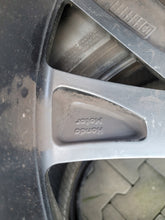 Laden Sie das Bild in den Galerie-Viewer, 1x Alufelge 18 Zoll 7.5&quot; 5x114.3 55ET T7A18075A Honda Hrv Hr-V Rim Wheel