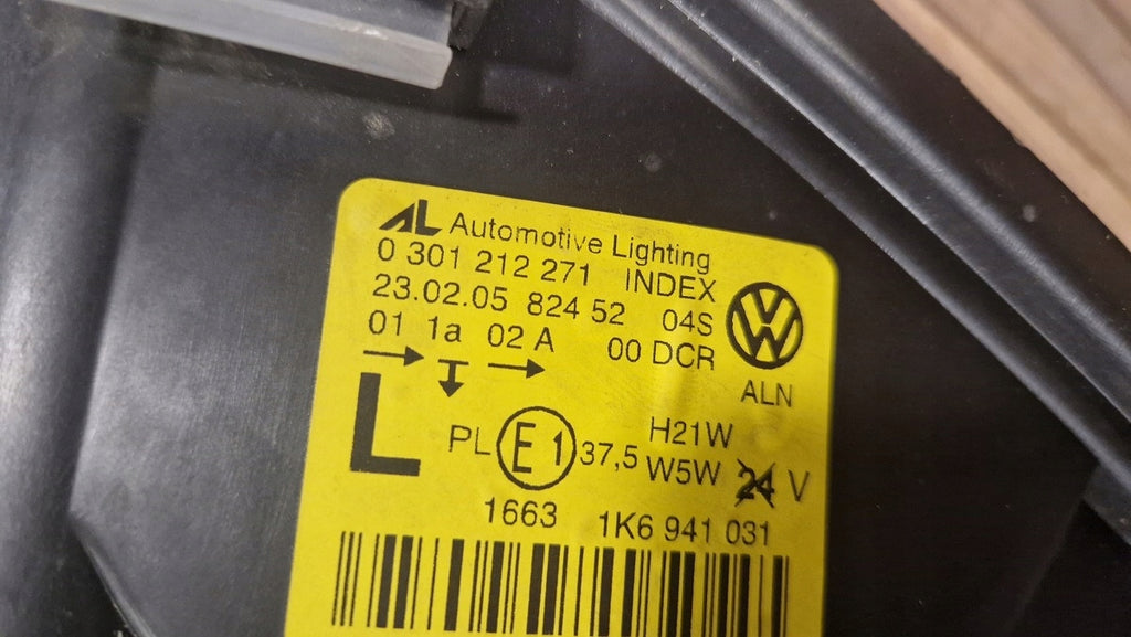 Frontscheinwerfer VW Golf V Jetta 1K6941031 Xenon Links Scheinwerfer Headlight SCH3548564082jg
