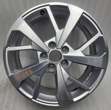 Laden Sie das Bild in den Galerie-Viewer, 1x Alufelge 18 Zoll 7.0" 5x112 43ET Glanz Silber 83A601025J Audi Q3 Rim Wheel FEL5145751222wr