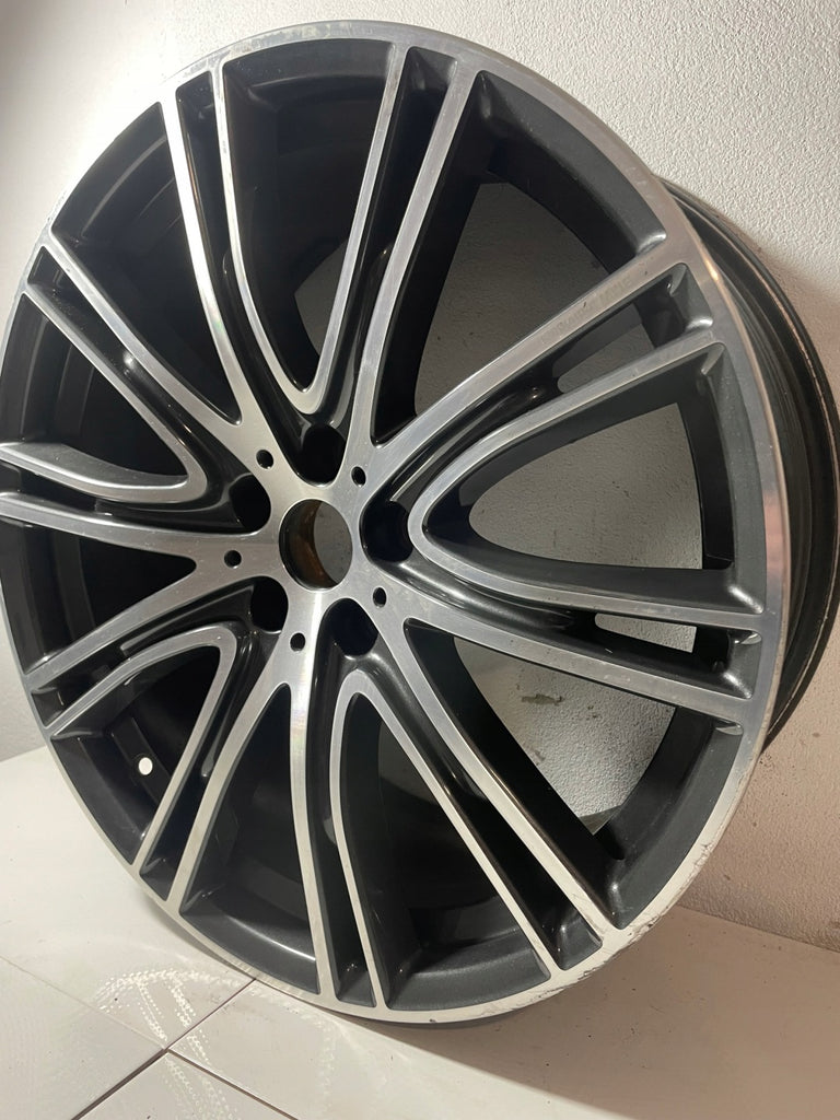 1x Alufelge 20 Zoll 8.0" 5x112 30ET Glanz Schwarz 8053501 BMW 5 G31 G30 FEL3260117213dn