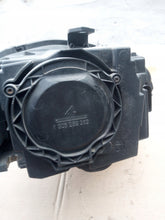 Laden Sie das Bild in den Galerie-Viewer, Frontscheinwerfer Audi A4 B7 8E0941003BM Xenon Links Scheinwerfer Headlight SCH5851647575oe