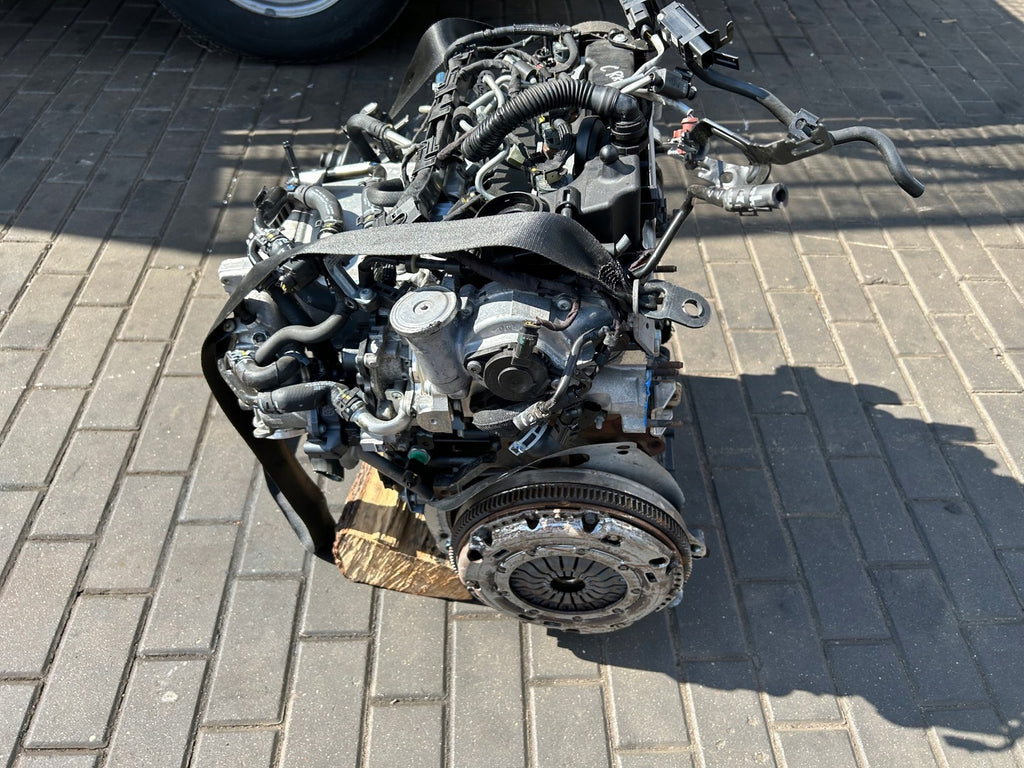 Motor Audi Seat VW A4 A3 Leon Golf VII I CRK 1.6 TDI 121TKm Diesel Komplett