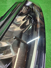 Laden Sie das Bild in den Galerie-Viewer, Frontscheinwerfer Skoda Octavia IV 5E4941016 LED Rechts Scheinwerfer Headlight SCH8888366035cl