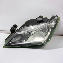 Laden Sie das Bild in den Galerie-Viewer, Frontscheinwerfer Seat Ibiza 6J1941005F Links Scheinwerfer Headlight