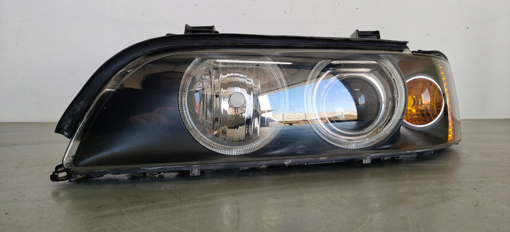 Frontscheinwerfer BMW 5 E39 Xenon Links Scheinwerfer Headlight SCH5822502130ud