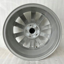 Load image into Gallery viewer, 1x Alufelge 16 Zoll 6.0" 5x112 48ET Glanz Silber 5G0071496B VW Golf I Rim Wheel FEL4712979044ls