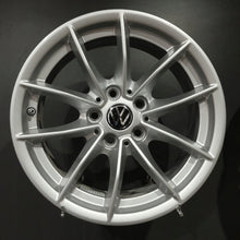 Load image into Gallery viewer, 4x Alufelge 16 Zoll 6.5" 5x112 22ET 6876921 BMW I Rim Wheel FEL4697654713sy