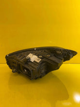 Load image into Gallery viewer, Frontscheinwerfer Mercedes-Benz W206 A2069067203 LED Rechts Headlight SCH2940557571iy
